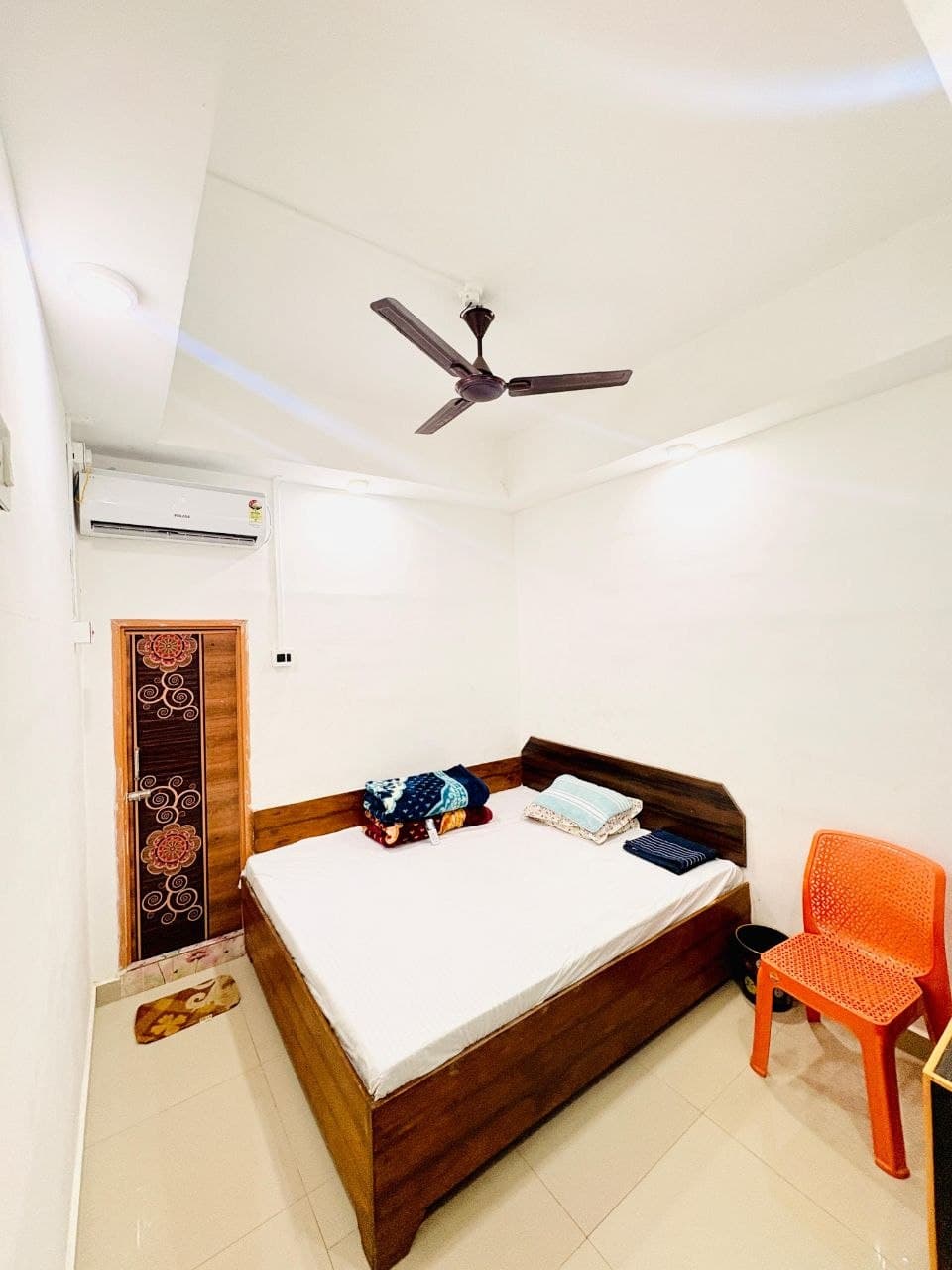Deluxe Single Bed (AC) — Mannat Lodge, Hailakandi